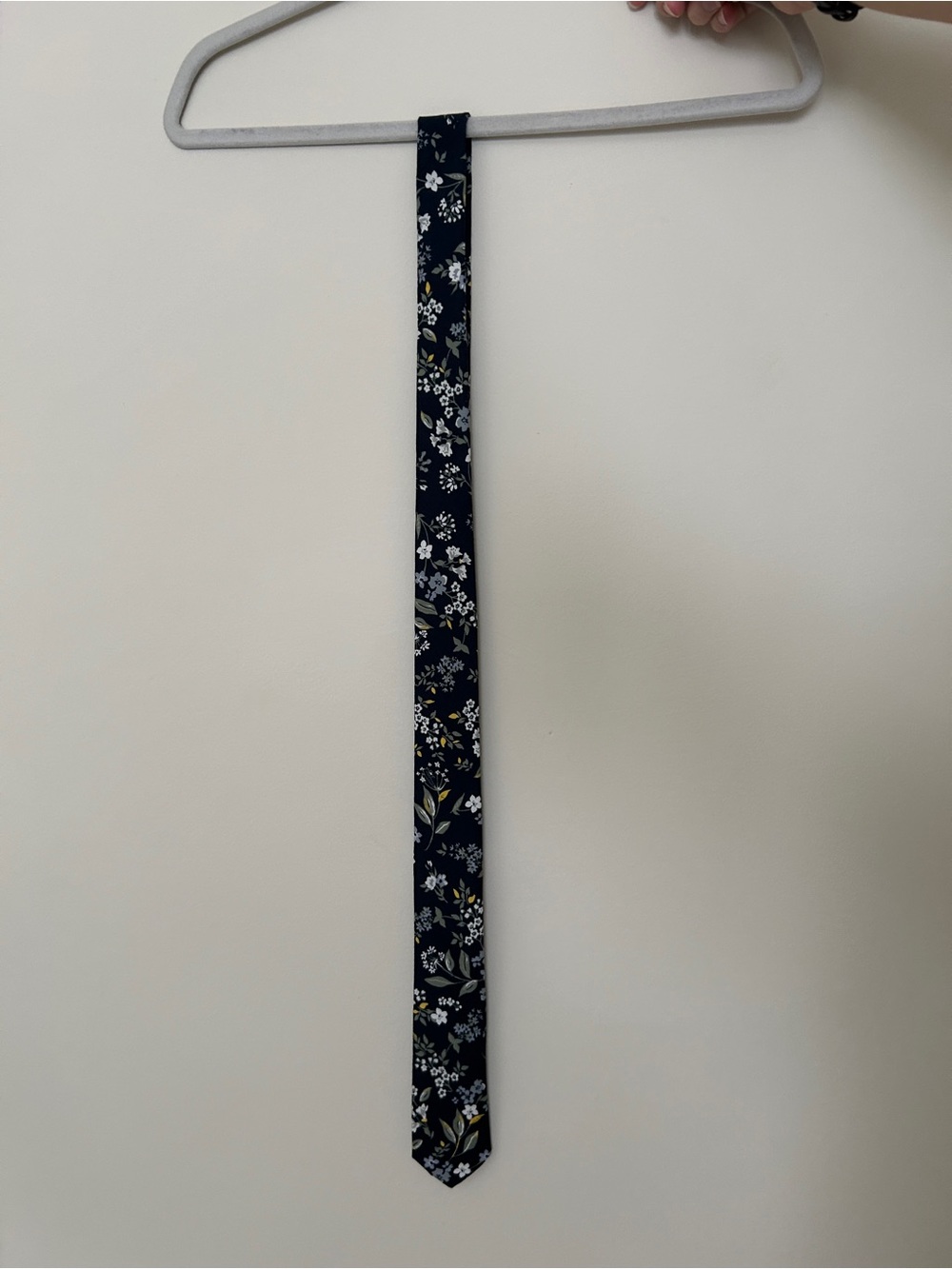 Cotton Navy Floral Slim Tie
